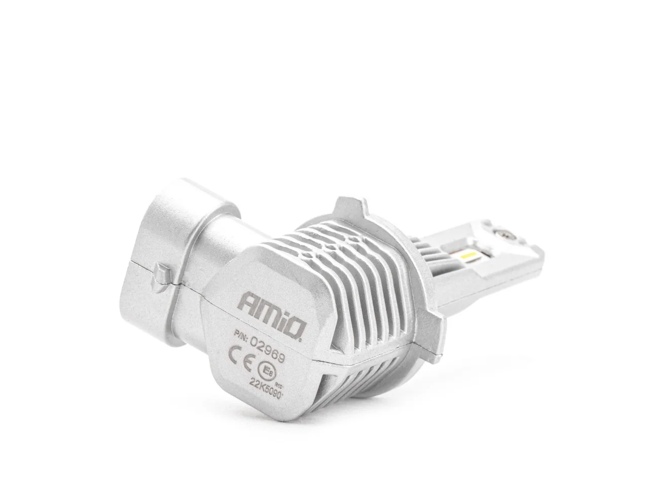 Żarówki samochodowe HB4 9006 LED X1 Series AMIO — ujęcie 5