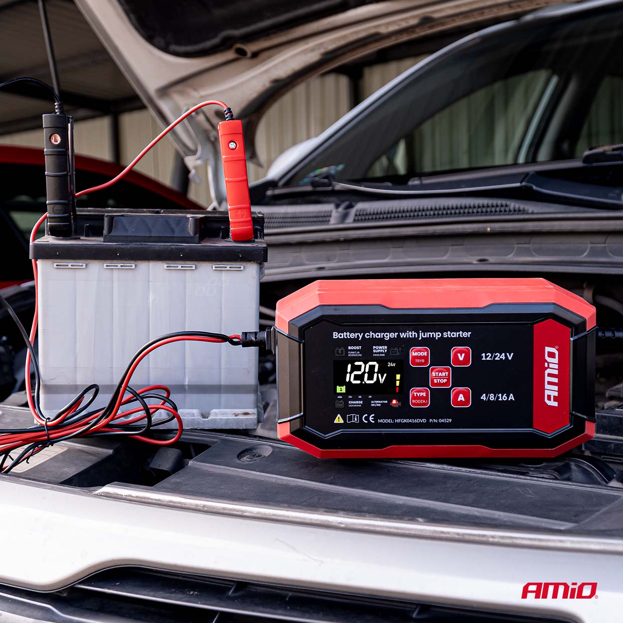 Prostownik cyfrowy z wspomaganiem rozruchu AGM GEL STD LFP MAX 16A 12 V 24 V PRO — ujęcie 3