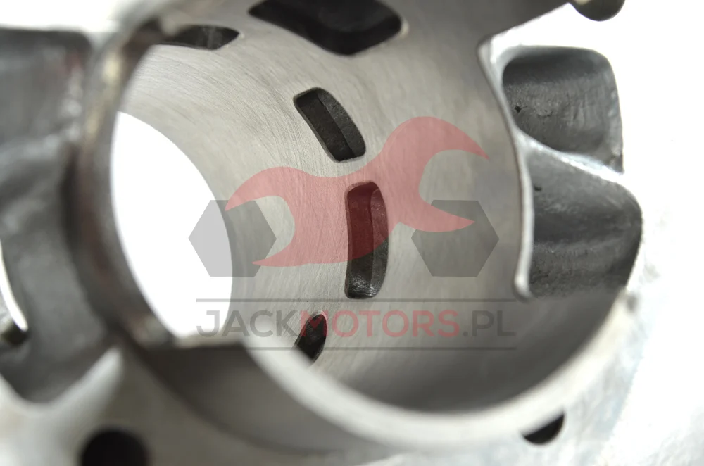 Cylinder Simson 85/5/3/2M membrana kpl. Wossner racing · zawór membranowy AM6 + króciec BVF — ujęcie 9