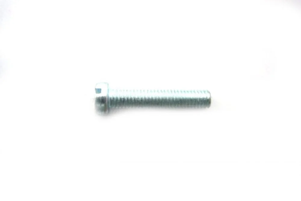 Wkręt 6 × 30 mm do skręcania silnika — ujęcie 1