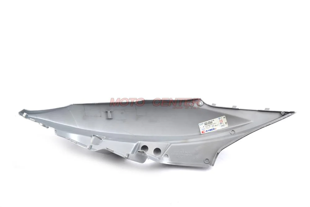 Osłona górna pod siedzeniem prawa srebrna 50 cm³ skuter 4T Kymco Agility OEM srebrna — ujęcie 3