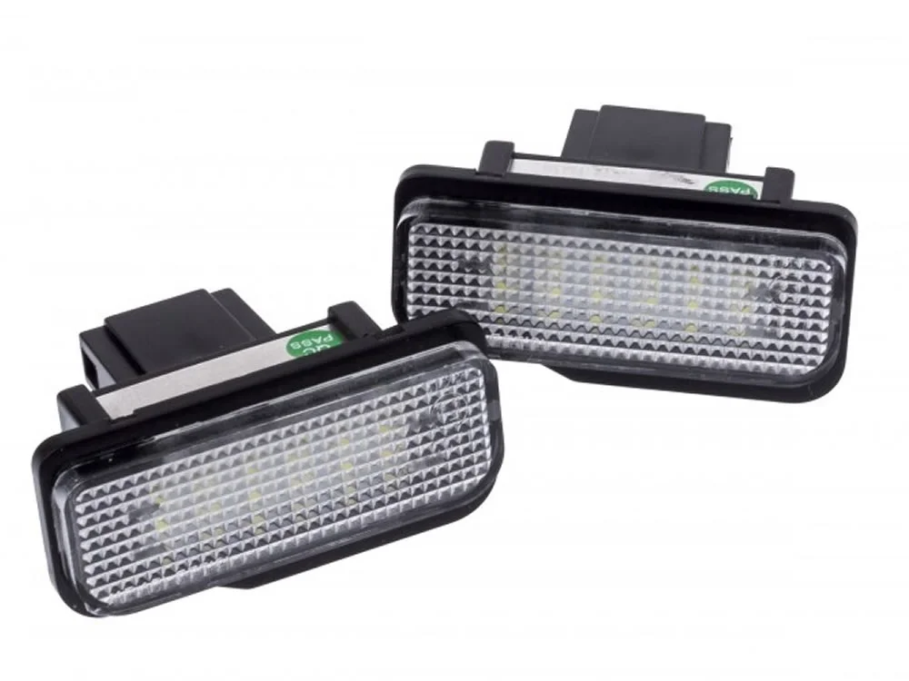Oświetlenie tablicy Led NR114 # MERCEDES — ujęcie 3