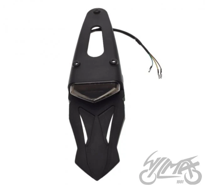 Lampa tylna LED z błotnikiem i dymionym kloszem — AM9901B21 — ujęcie 2