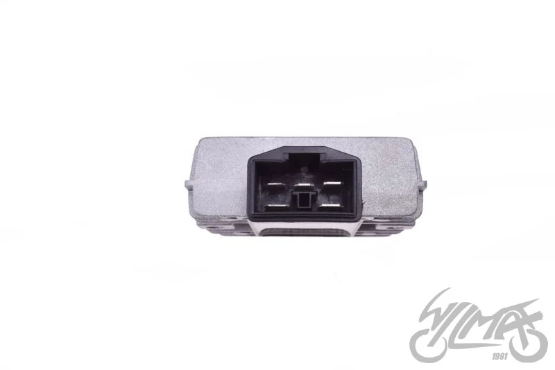 Regulator napięcia do Hondy 125 150 — ujęcie 3