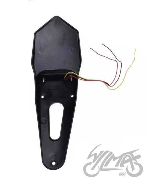 Lampa tylna LED z błotnikiem i czerwonym kloszem — AM9901 — ujęcie 3