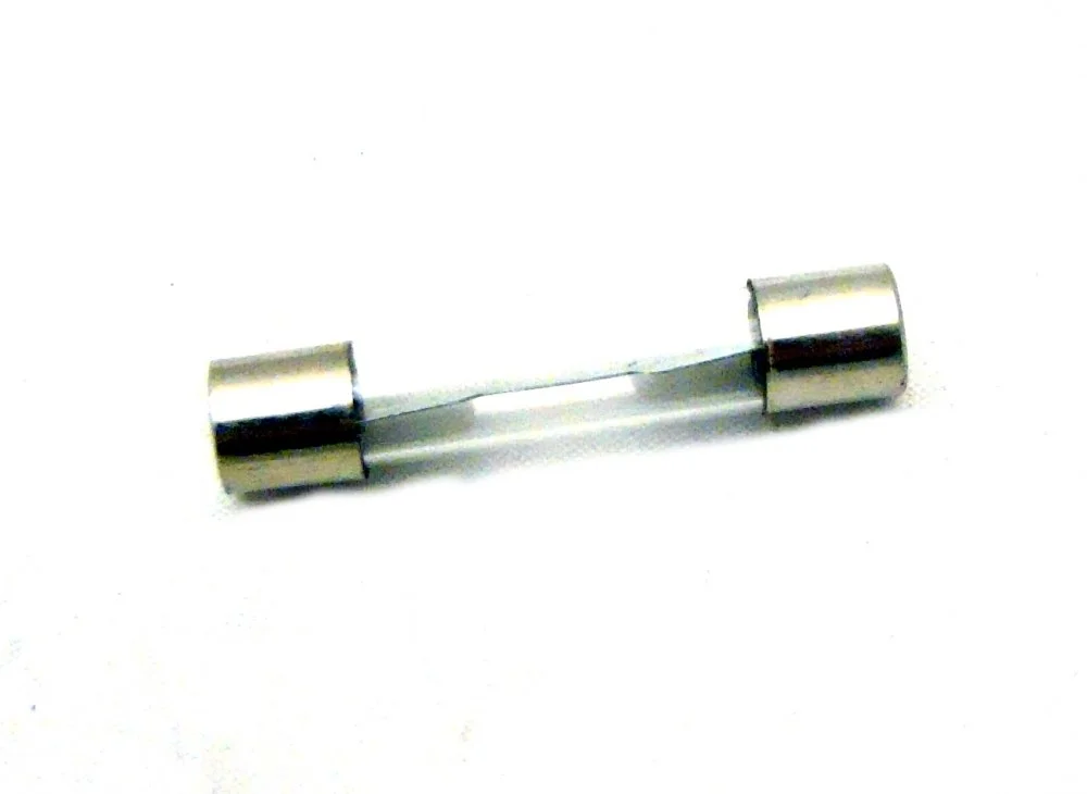 Ferro 101 bezpiecznik 15A
