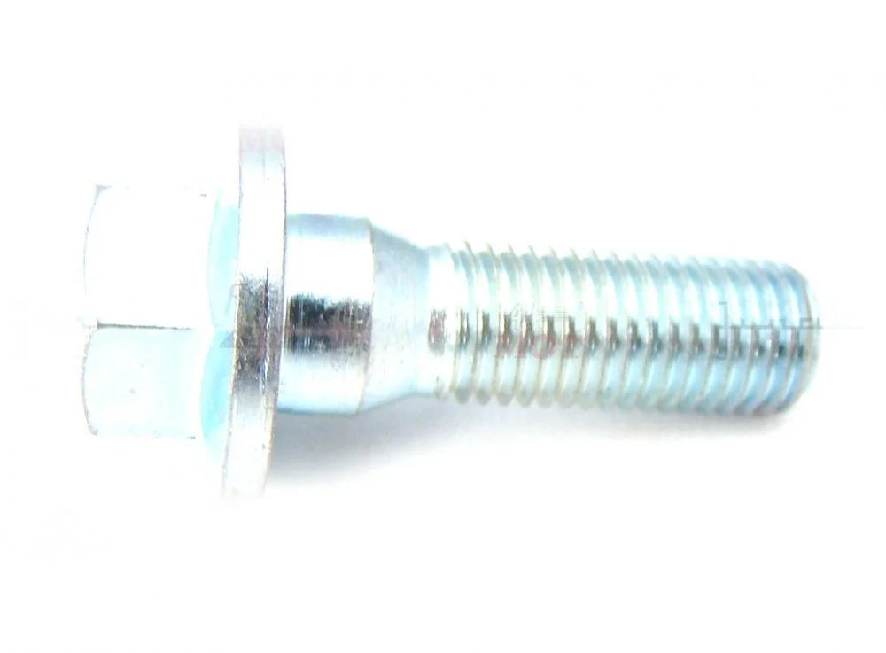 Junak M11/M11CAFE/M14/M15/M16/M20/M25 125 cm³/320 cm³/250 cm³ śruba M10 × 33 koła magnesowego