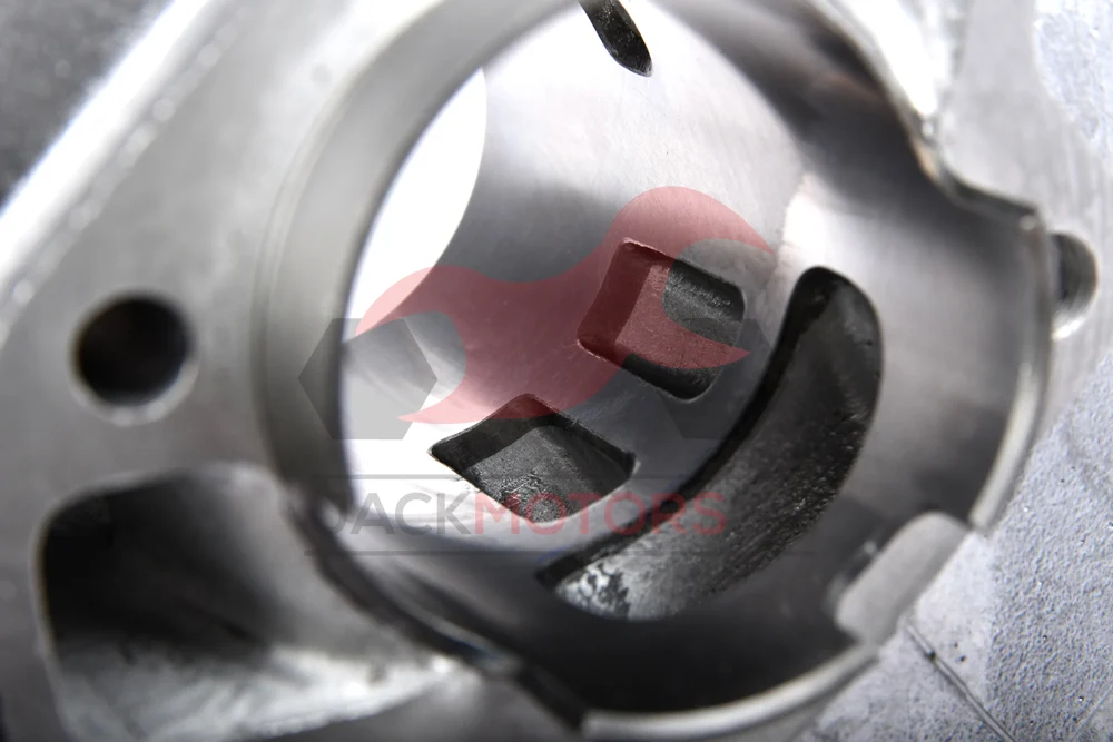 Cylinder Simson S50 63/4 sport MK2 + tłok MEGU / Barikit kpl. · tłok MEGU 1P — ujęcie 3