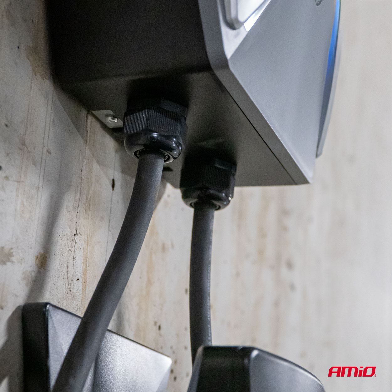 Ścienna ładowarka samochodu elektrycznego EV wallbox trójfazowa 11kW 16A 400V — ujęcie 6