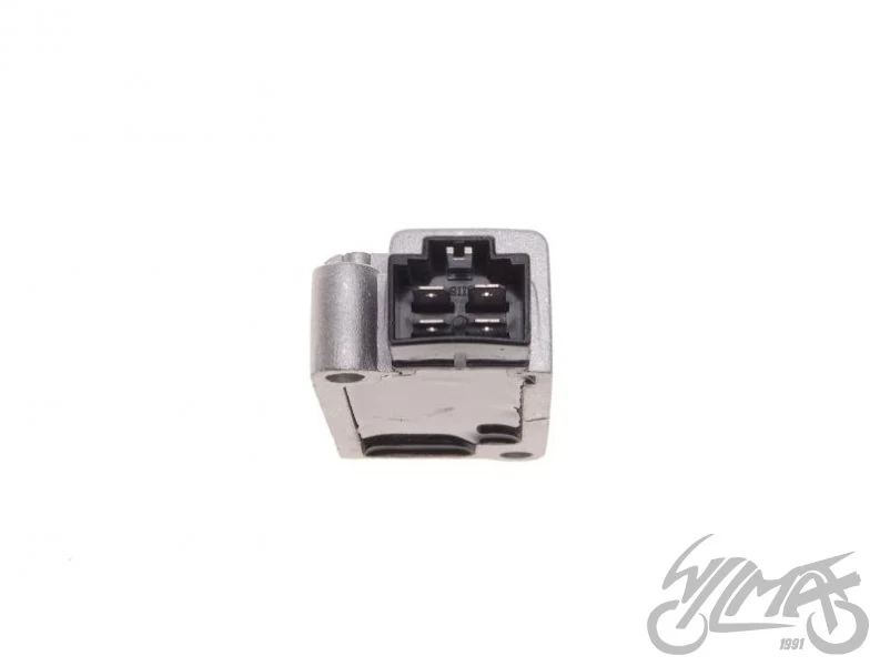Regulator napięcia do Yamahy TW125 WR125R XT600 — ujęcie 3