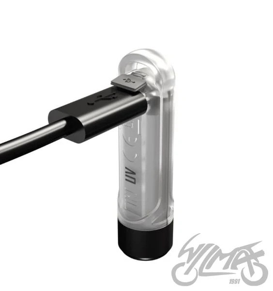 Latarka Nitecore tiki uv — ujęcie 4