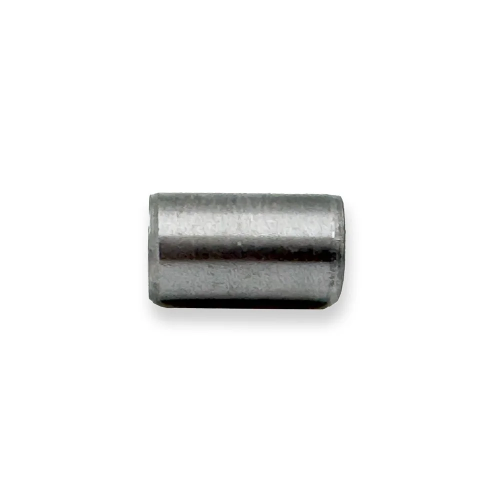 Junak 712 tulejka (6,6 × 8 × 13,8) ustalająca głowicę z cylindrem — ujęcie 2