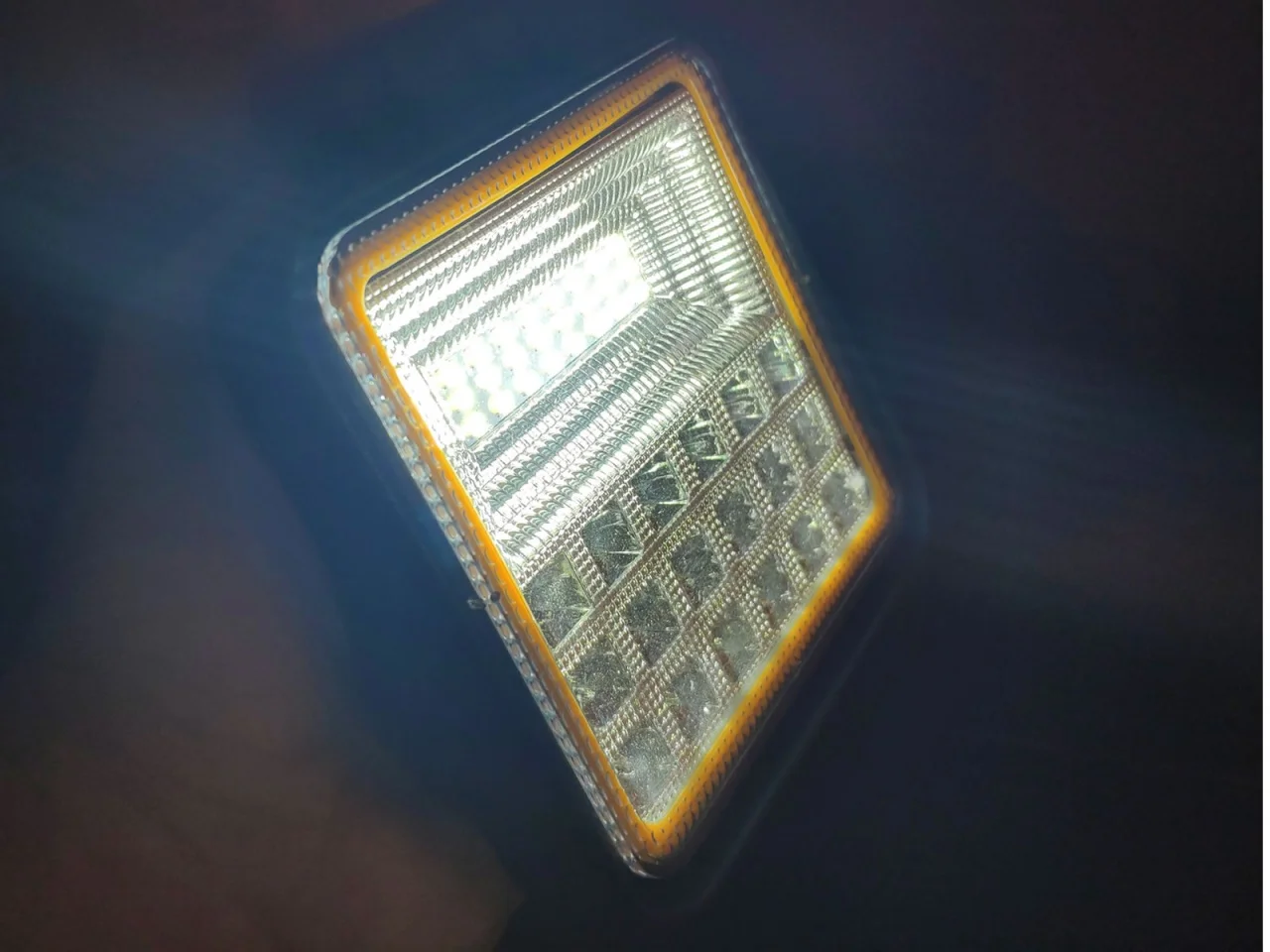 Halogen / Lampa robocza / Serwisowa 12/24V 42 LED 3360 lm (2 funkcyjna) — ujęcie 4