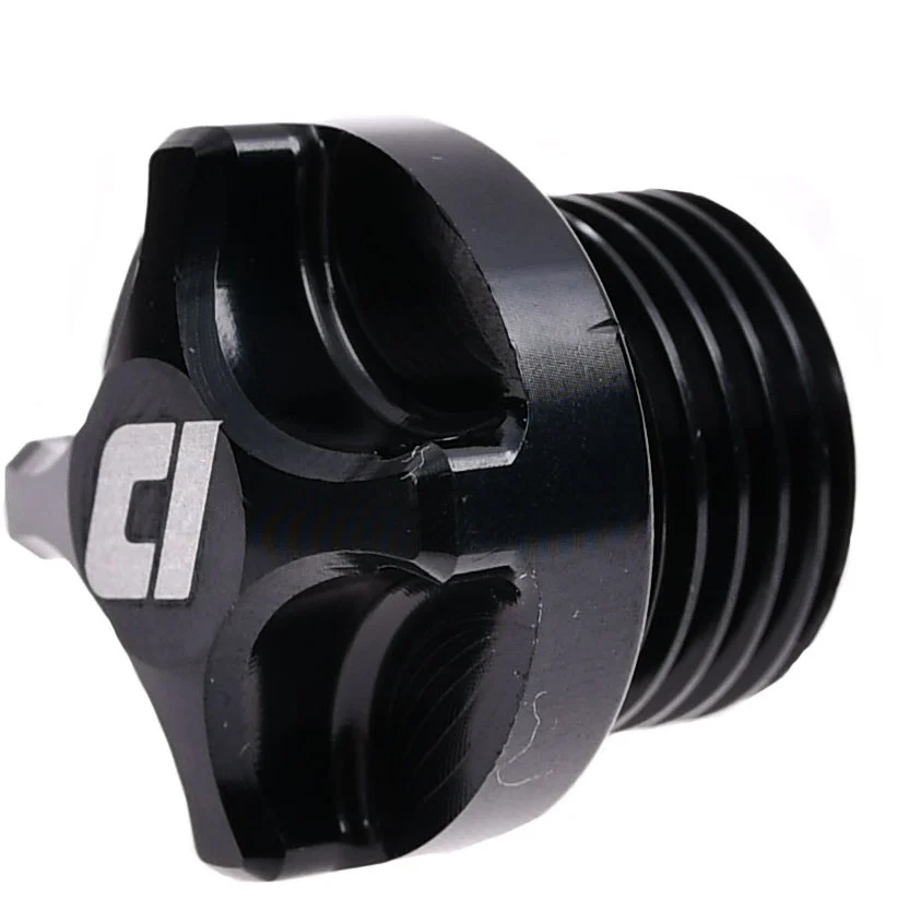 Korek oleju Doppler CNC czarny Derbi D50B0 / EBS050 — ujęcie 1