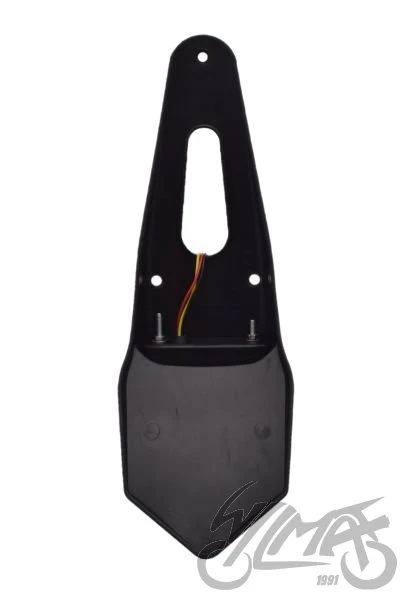 Lampa tylna LED z błotnikiem i dymionym kloszem — AM9901B2 — ujęcie 3